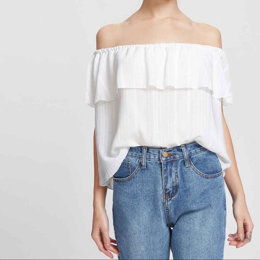 white off the shoulder ruffle top